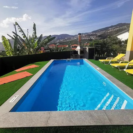 Holiday home Casa Dos Avos With Pool In *
